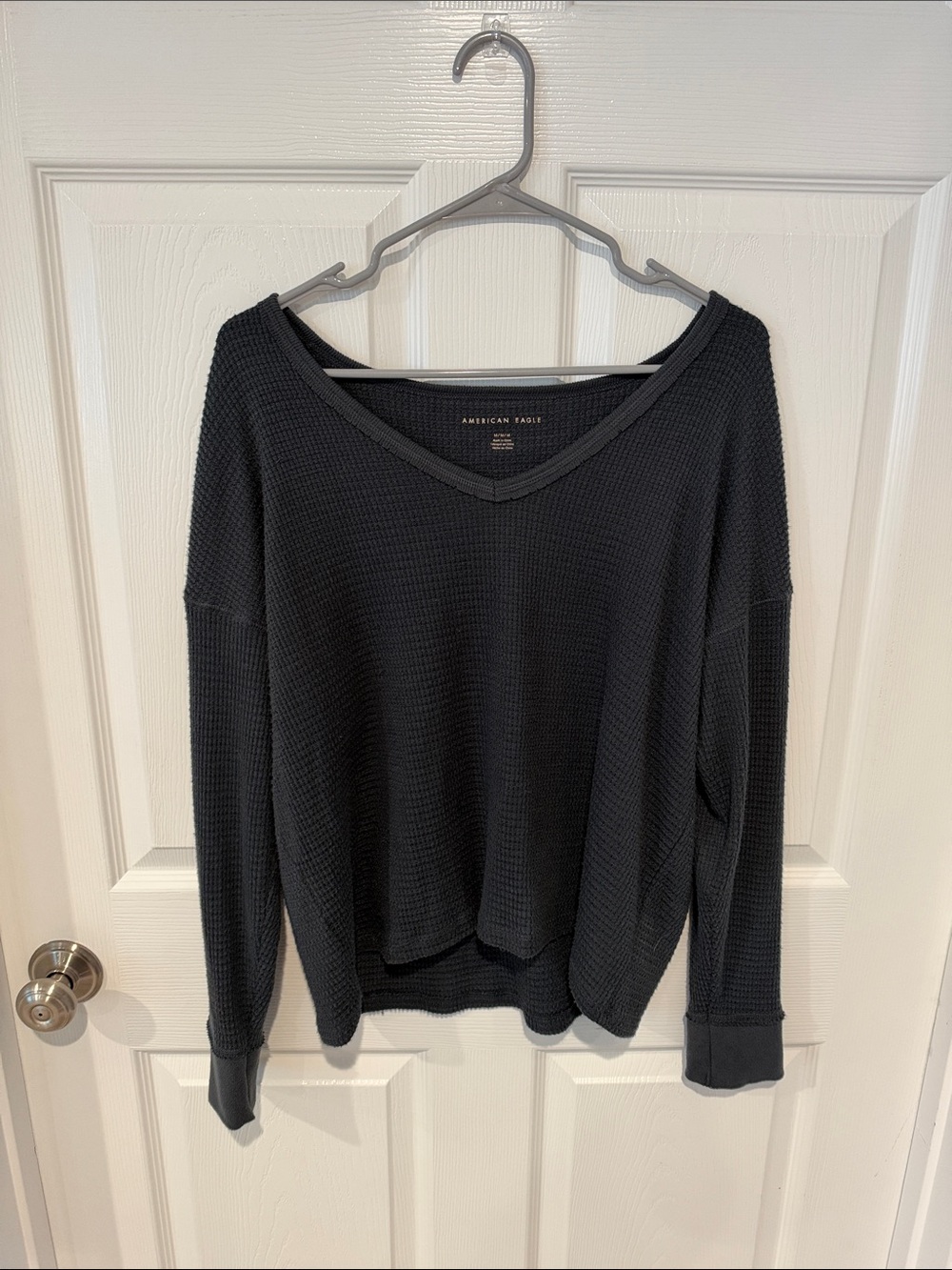 American Eagle Outfitters Black Waffle V-Neck Pullover